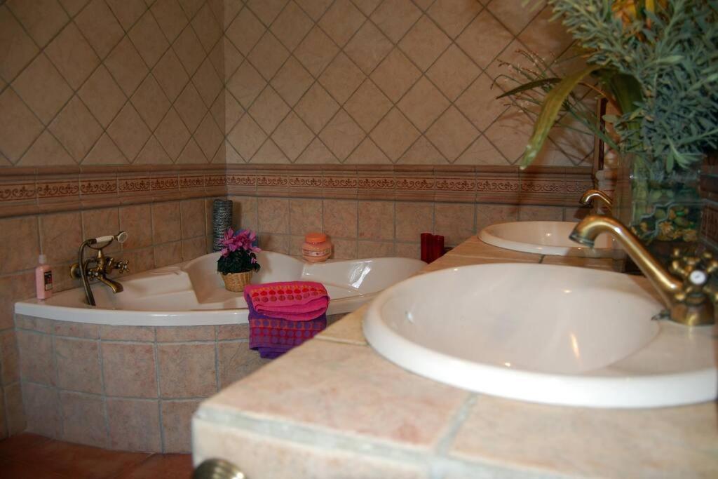 With Swimming Pool And Nature Villa Almuñécar